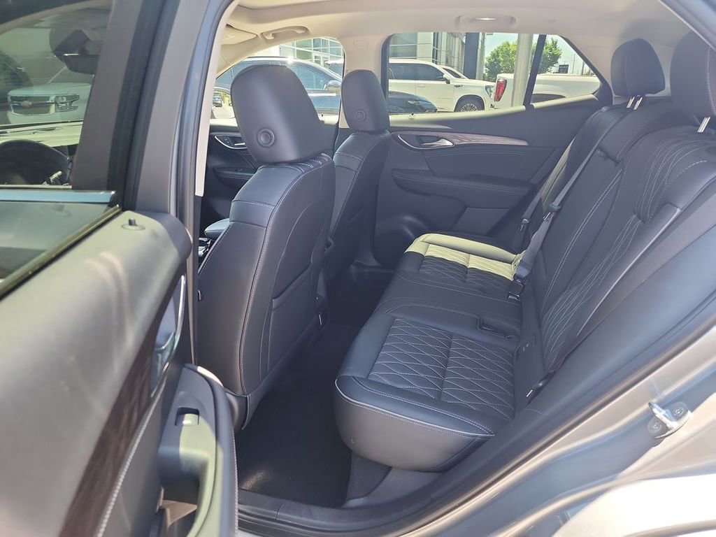 Certified 2023 Buick Envision Avenir AWD/4WD image 25