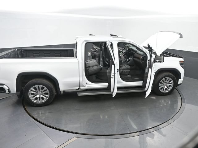 Used 2024 GMC Sierra 1500 Denali w/ Technology Package AWD/4WD image 67