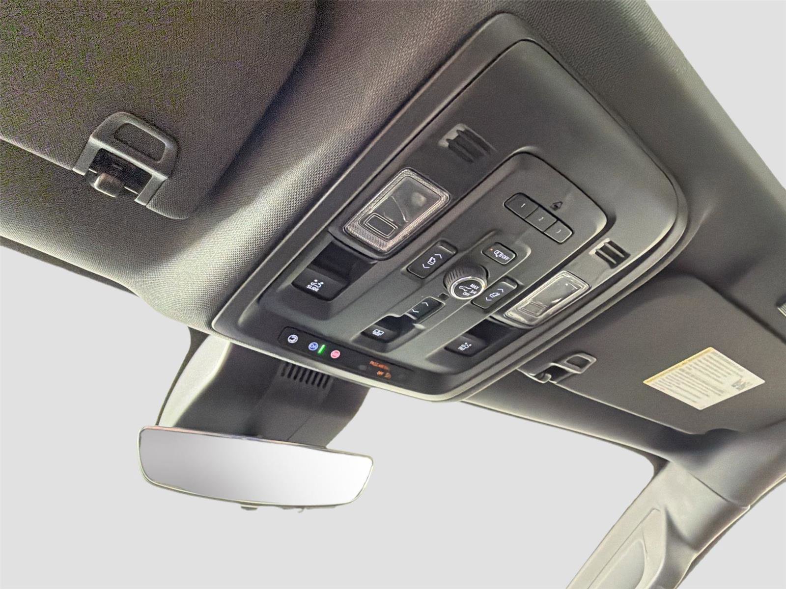 Used 2024 Chevrolet Suburban High Country image 20