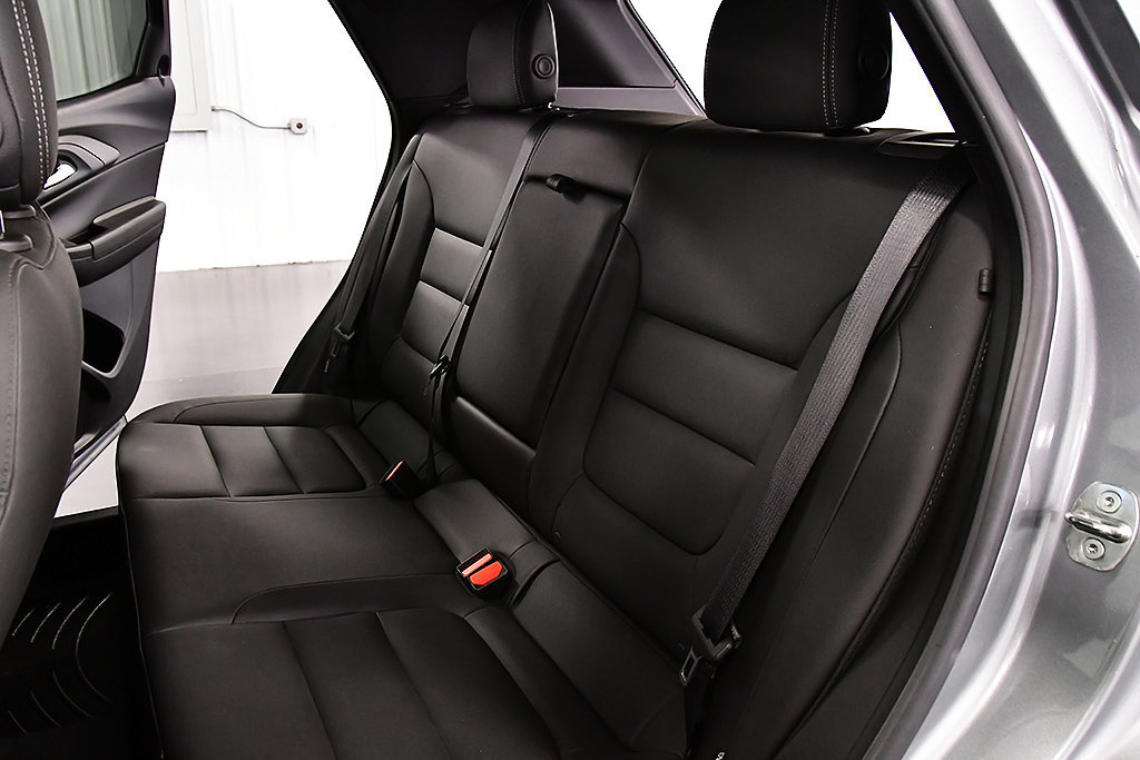 Used 2023 Chevrolet TrailBlazer ACTIV w/ Sun and Liftgate Package AWD/4WD image 27