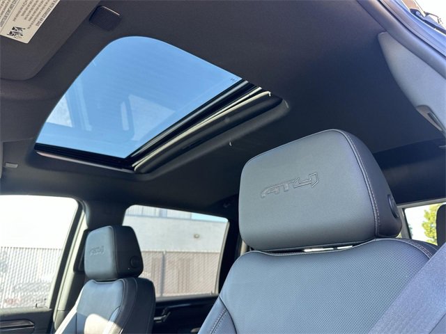 New 2026 GMC Sierra 2500 AT4 w/ AT4 Premium Plus Package image 7