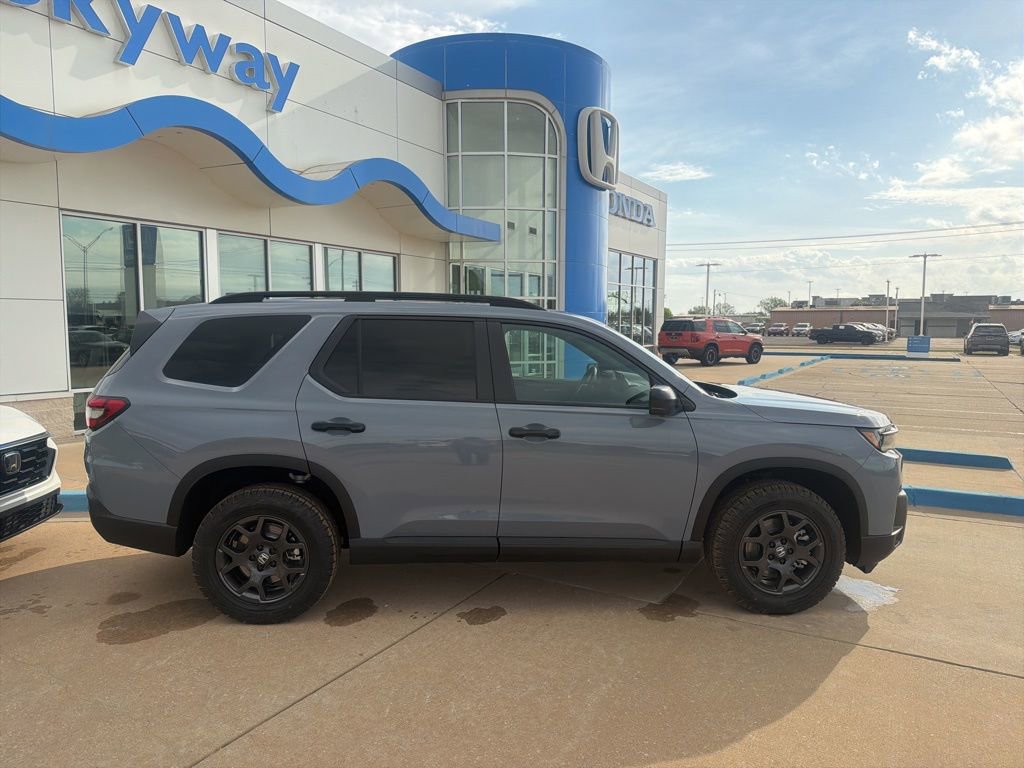 New 2026 Honda Pilot TrailSport image 31