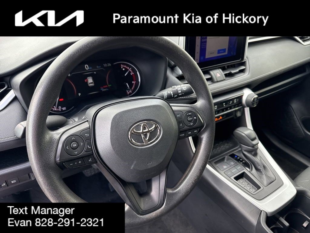 Used 2023 Toyota RAV4 XLE image 21