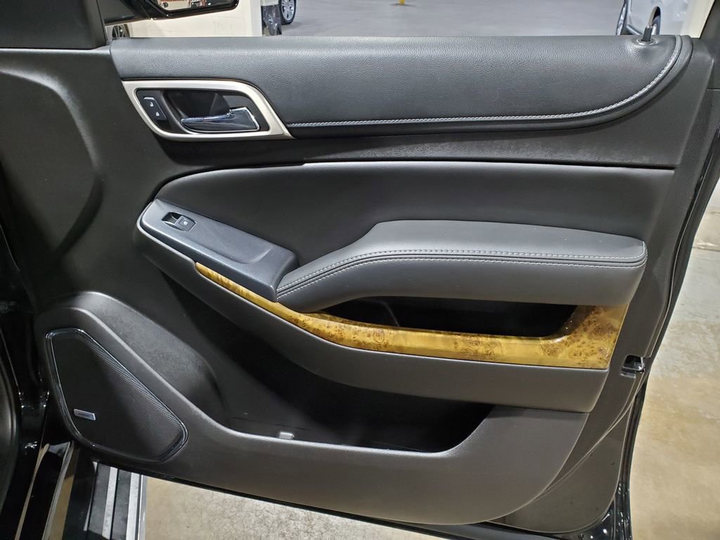 Used 2017 GMC Yukon Denali w/ Open Road Package image 17