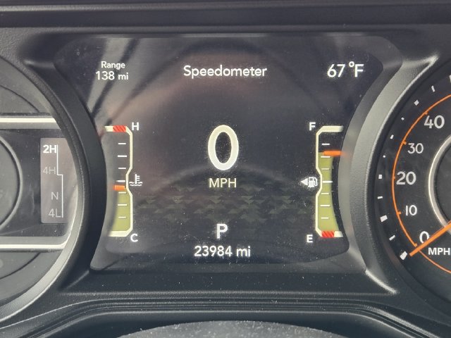 Certified 2025 Jeep Wrangler Unlimited Rubicon w/ Convenience Group AWD/4WD image 20