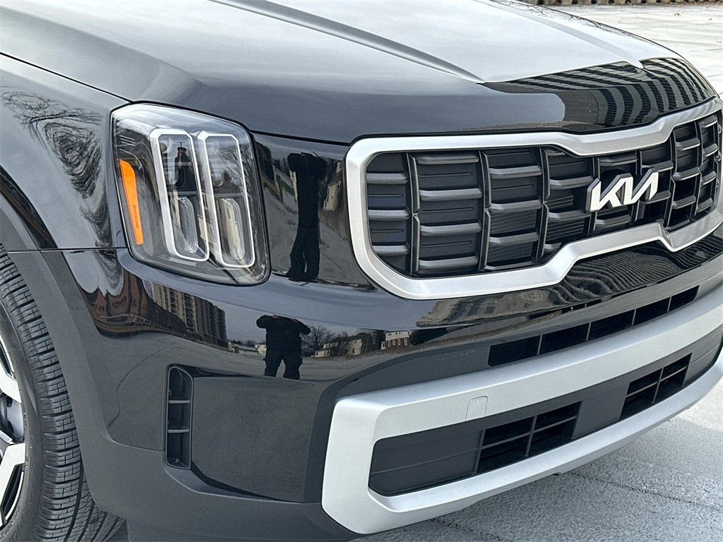 New 2025 Kia Telluride S image 11