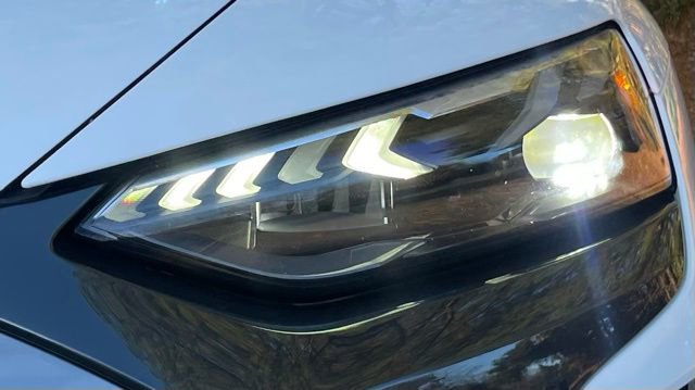 Used 2022 Audi e-tron GT Premium Plus image 12