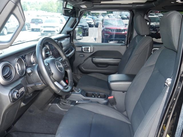 Used 2021 Jeep Wrangler Unlimited Sport AWD/4WD image 2