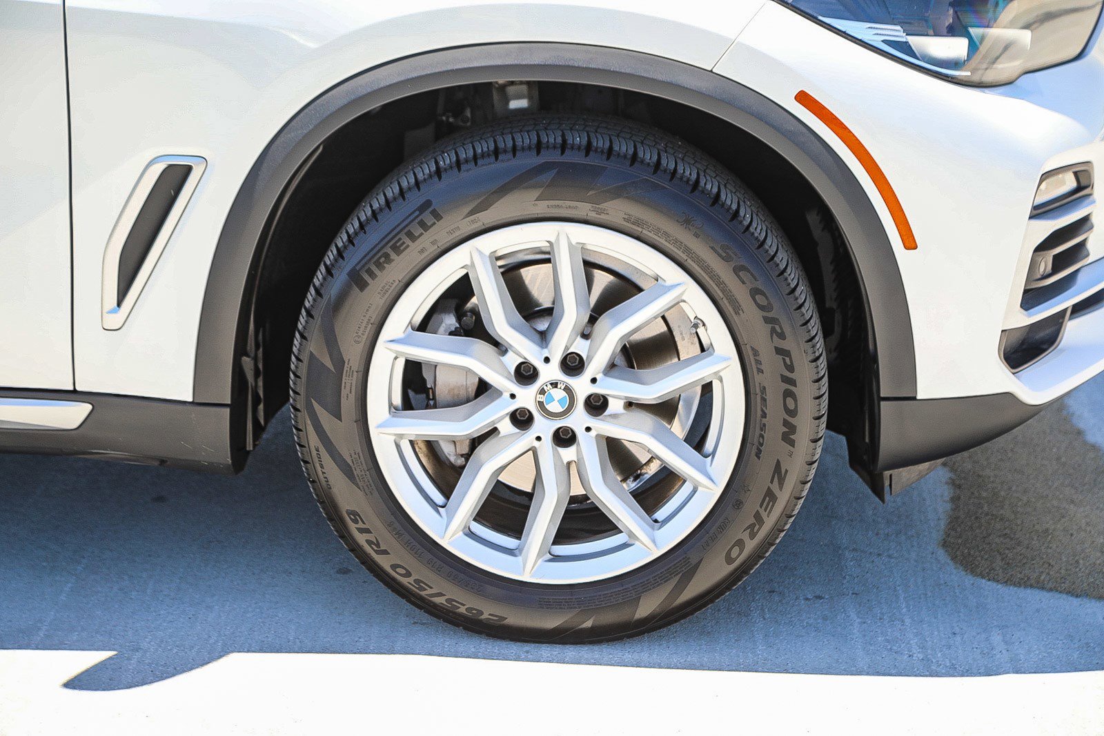 Used 2021 BMW X5 sDrive40i RWD image 10