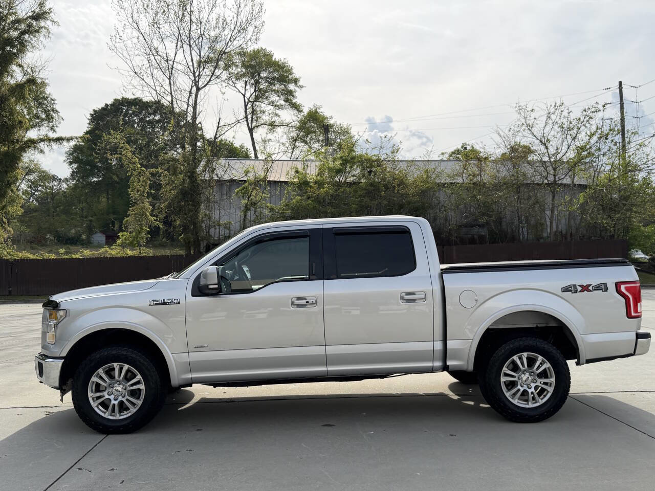 Used 2016 Ford F150 Lariat AWD/4WD image 24