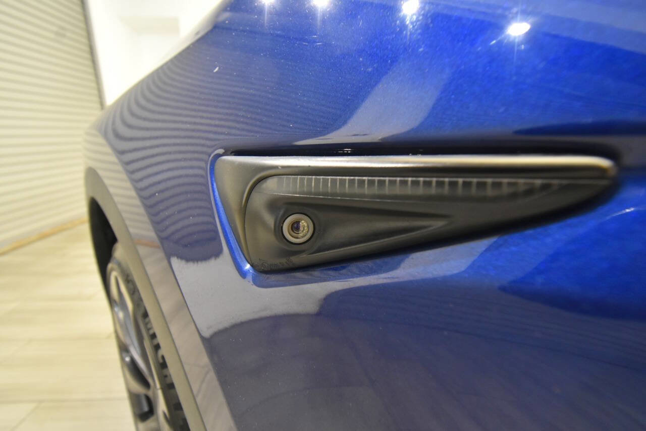 Used 2020 Tesla Model Y Performance AWD/4WD image 10