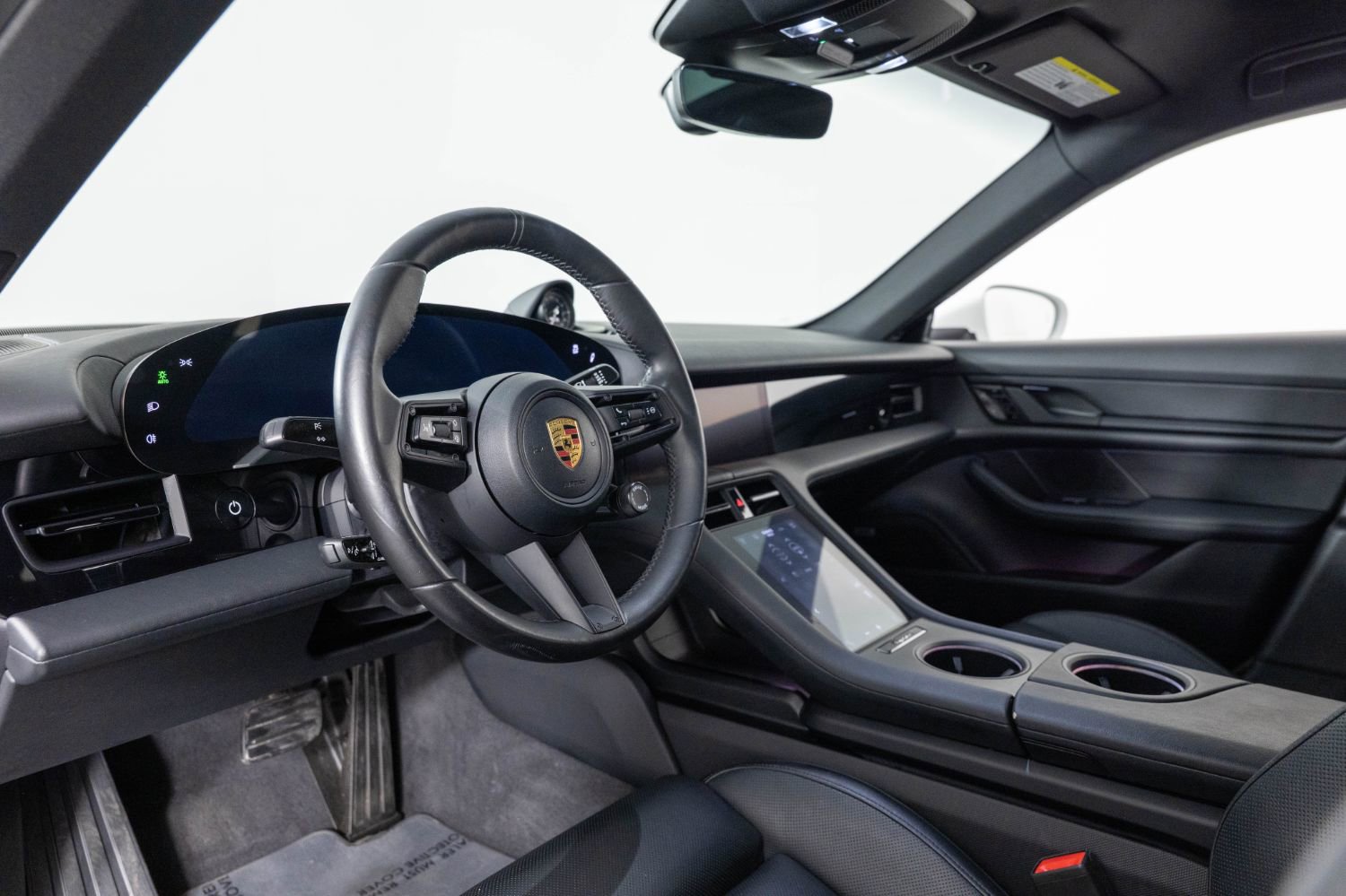 Used 2021 Porsche Taycan 4S image 13