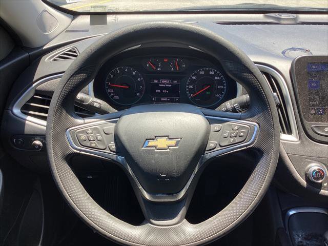 Used 2023 Chevrolet Malibu LT FWD image 34