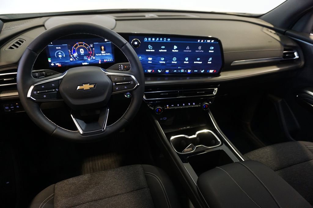 New 2025 Chevrolet Traverse LT w/ Driver Confidence Package image 13