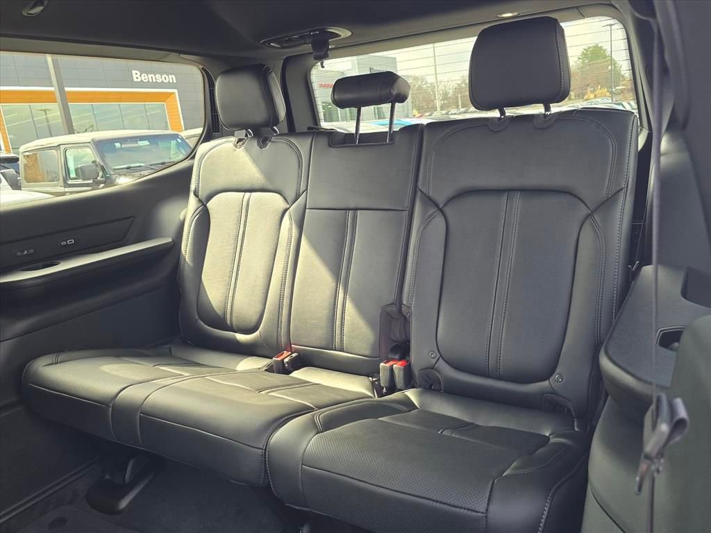 New 2026 Jeep Grand Wagoneer Limited image 7