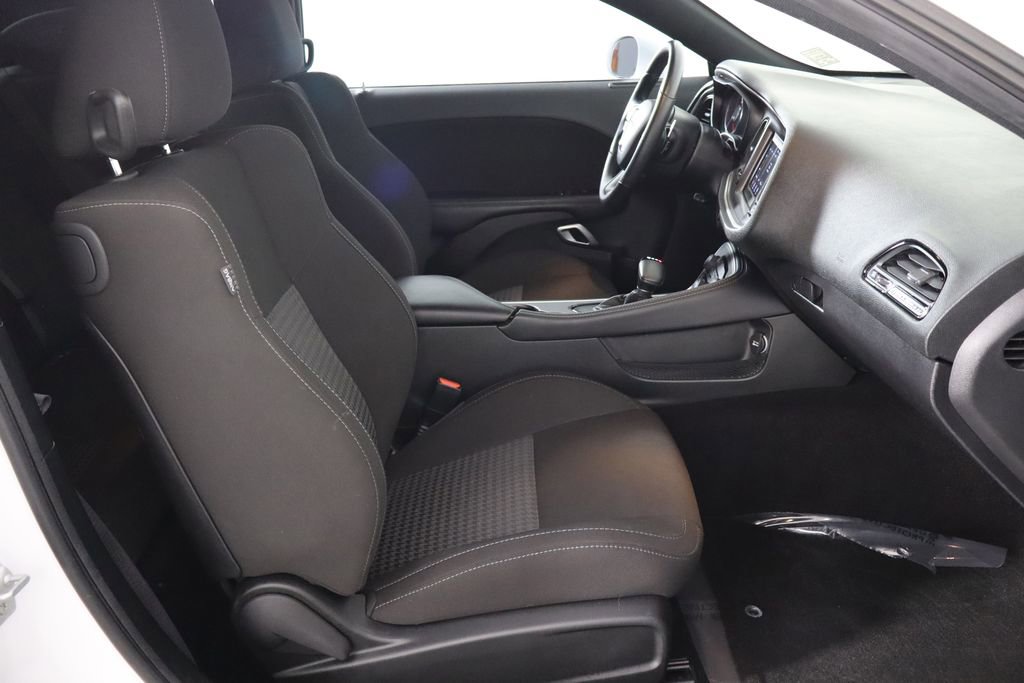 Used 2022 Dodge Challenger GT w/ Driver Convenience Group RWD image 16
