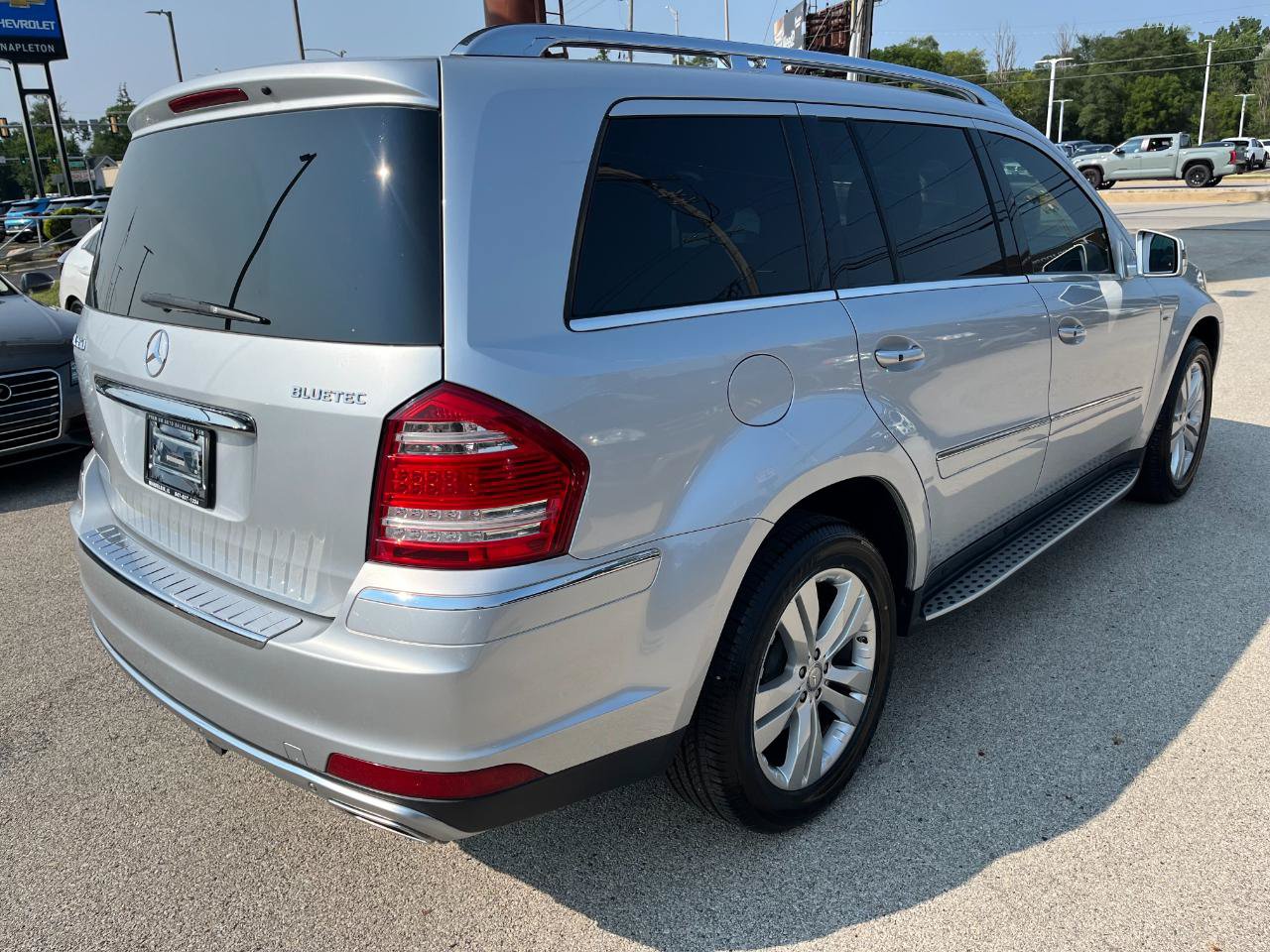 Used 2011 Mercedes-Benz GL 320 BlueTEC 4MATIC image 5