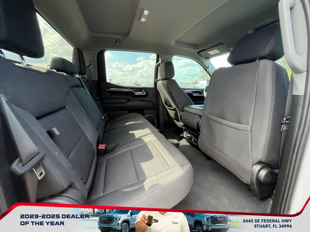 Used 2023 GMC Sierra 1500 Elevation image 18