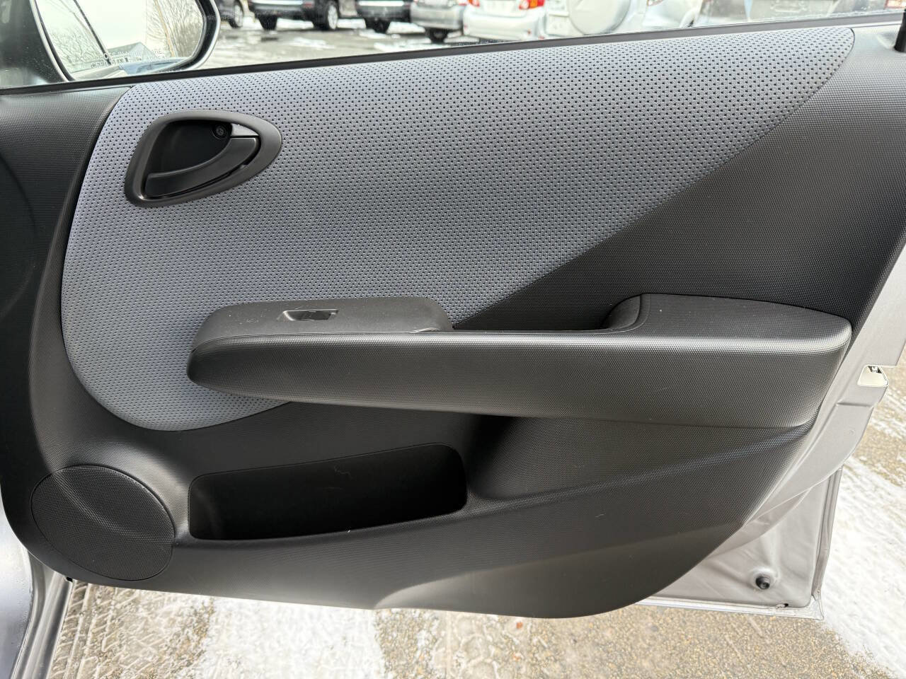 Used 2008 Honda Fit image 24