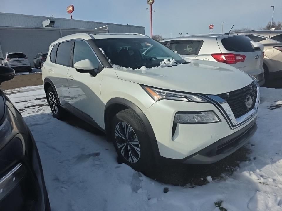 Certified 2023 Nissan Rogue SV w/ SV Premium Package image 3
