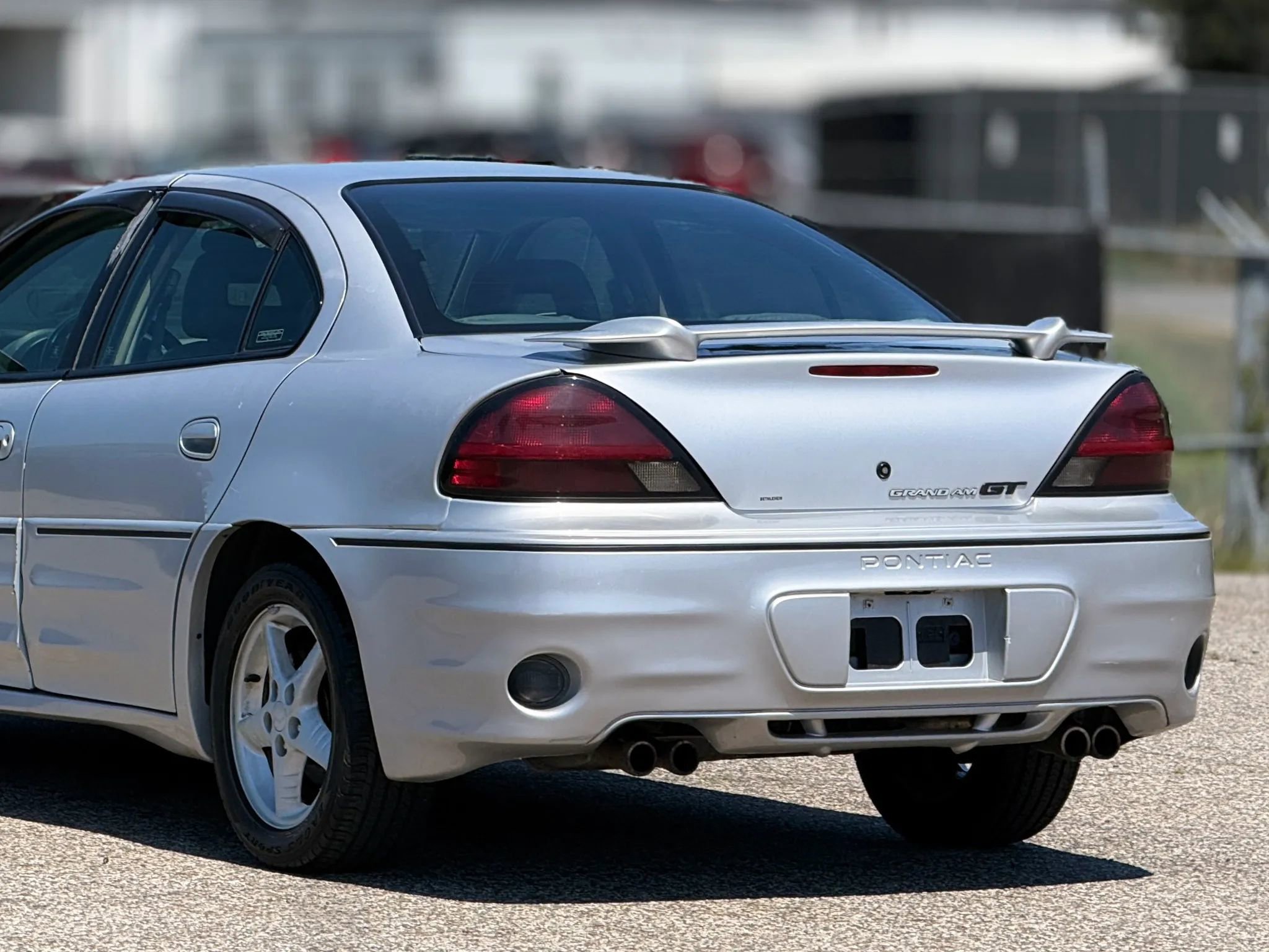 Used 2001 Pontiac Grand Am GT image 16