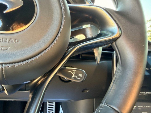 Used 2023 McLaren Artura RWD image 17