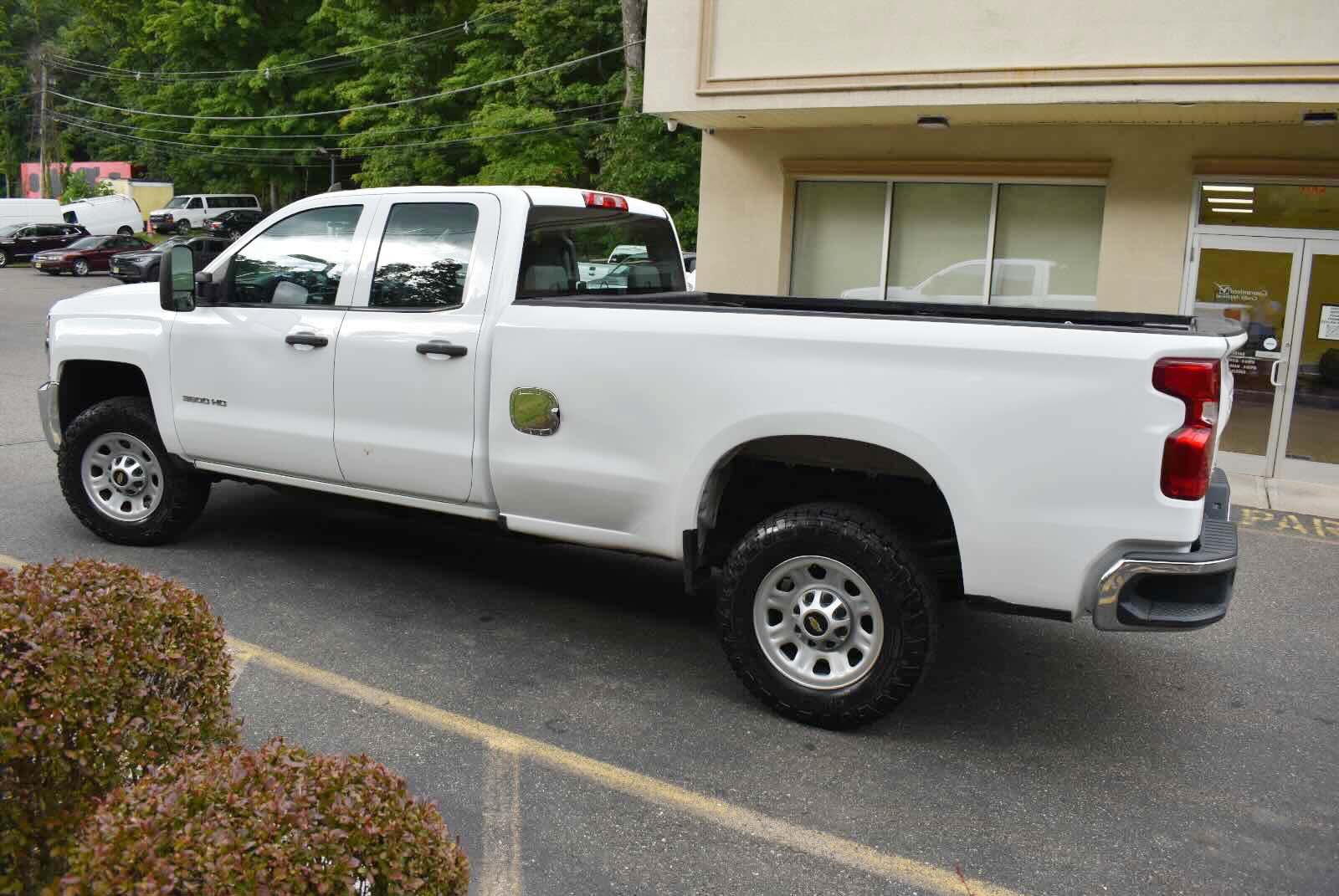 Used 2018 Chevrolet Silverado 3500 W/T RWD image 7