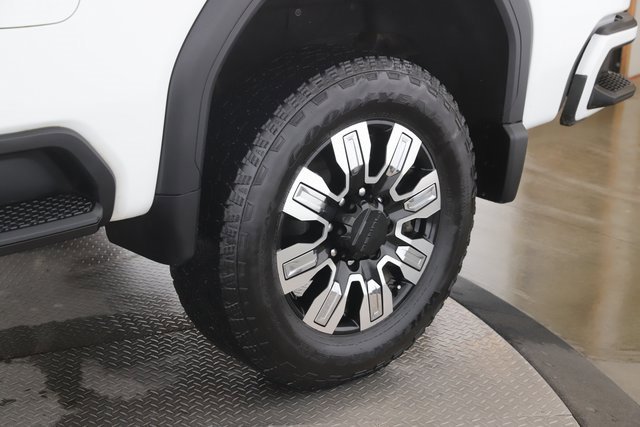 Used 2025 GMC Sierra 2500 Denali w/ Denali Reserve Package image 14