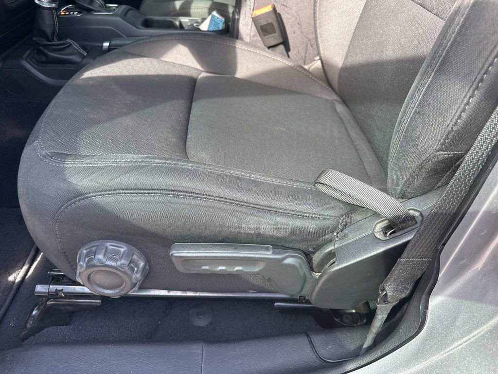 Used 2019 Jeep Wrangler Unlimited Sahara image 10