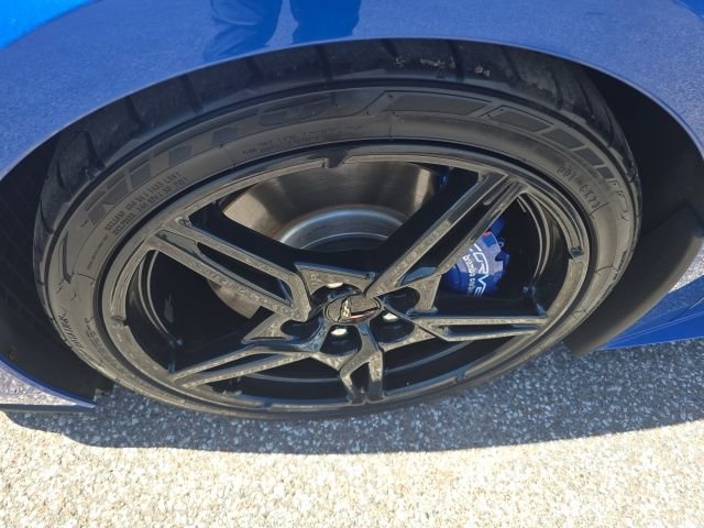 Used 2020 Chevrolet Corvette Stingray Premium Cpe w/ 3LT Preferred Equipment Group image 7