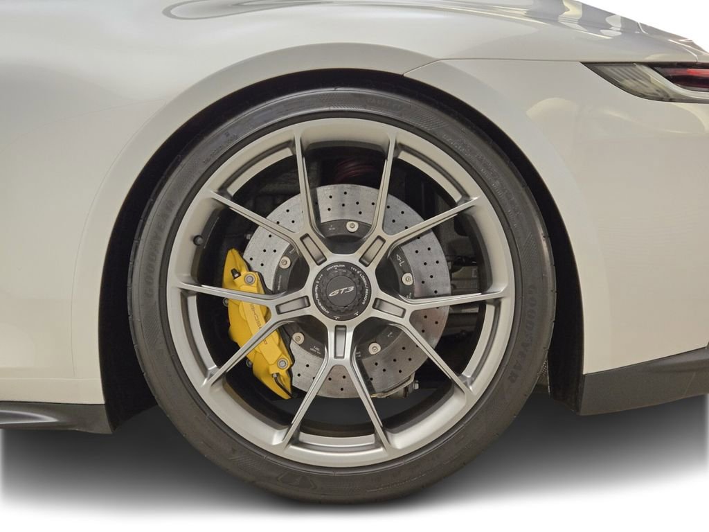 Used 2022 Porsche 911 GT3 RWD image 15