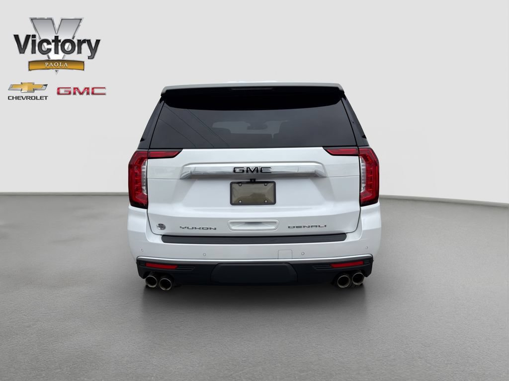 Used 2024 GMC Yukon Denali AWD/4WD image 5