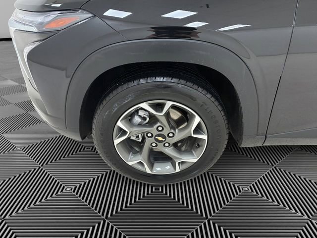 Used 2024 Chevrolet Trax LT image 9