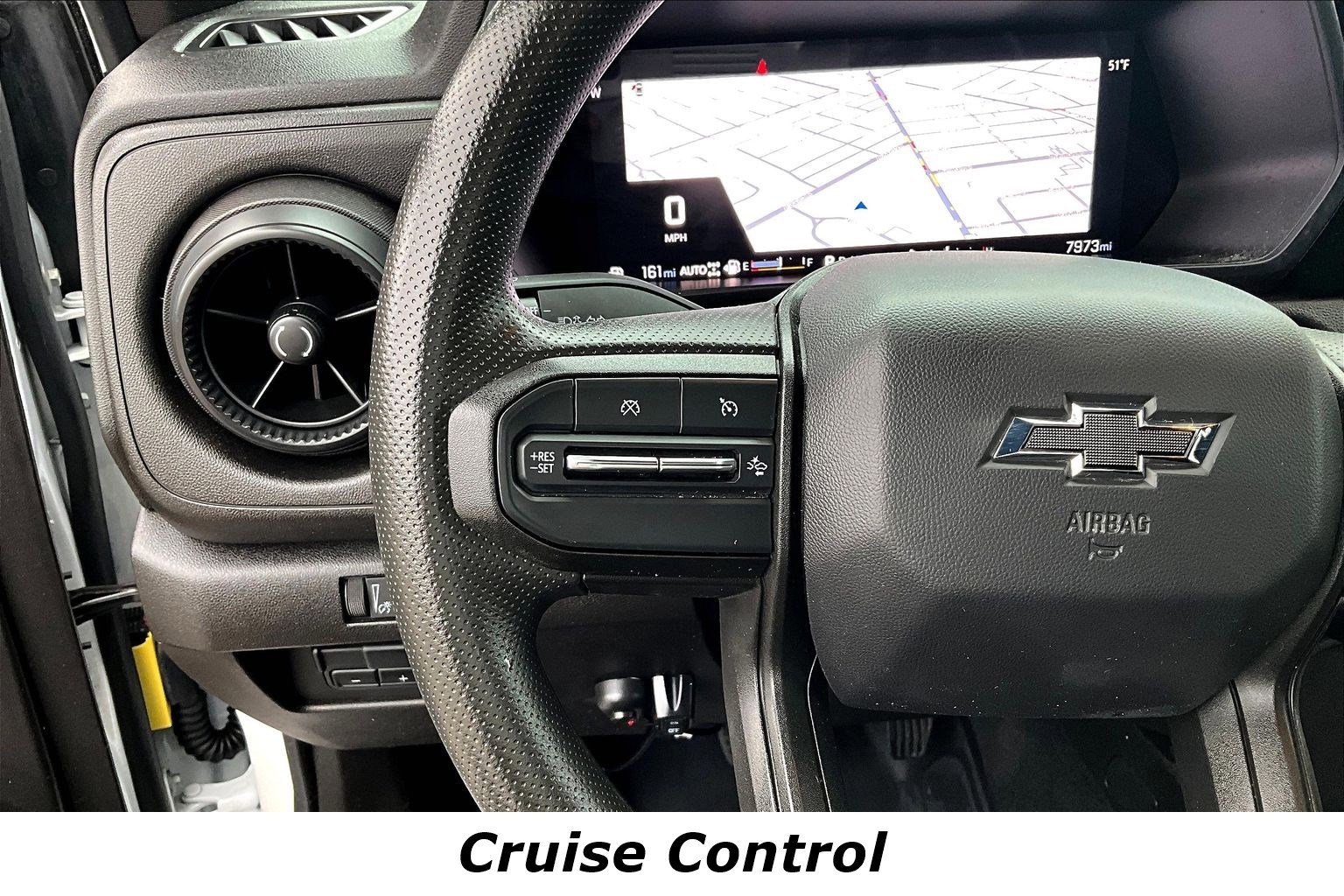 Used 2025 Chevrolet Colorado Trail Boss image 13