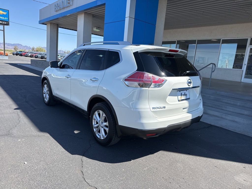 Used 2015 Nissan Rogue SV w/ SV Premium Package image 8