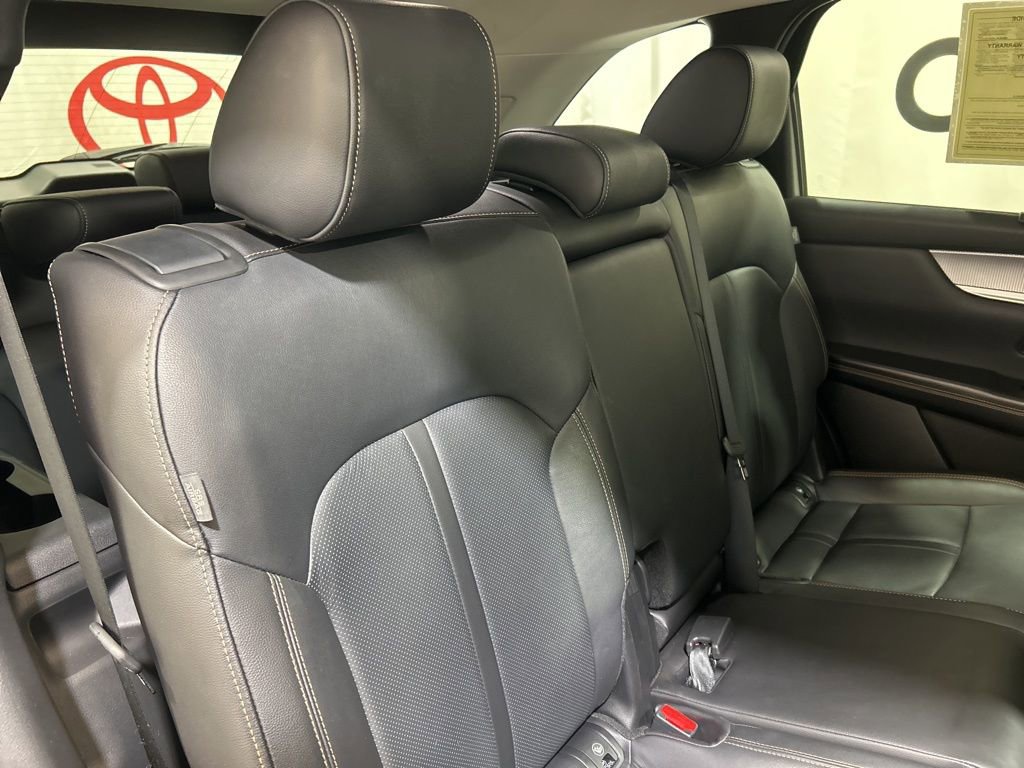 Used 2025 MAZDA CX-90 3.3 Turbo w/ Premium Sport Pkg image 18