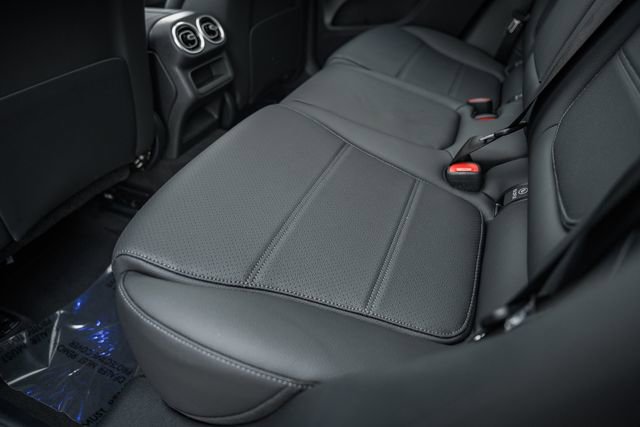New 2026 Mercedes-Benz GLC 300 4MATIC image 30