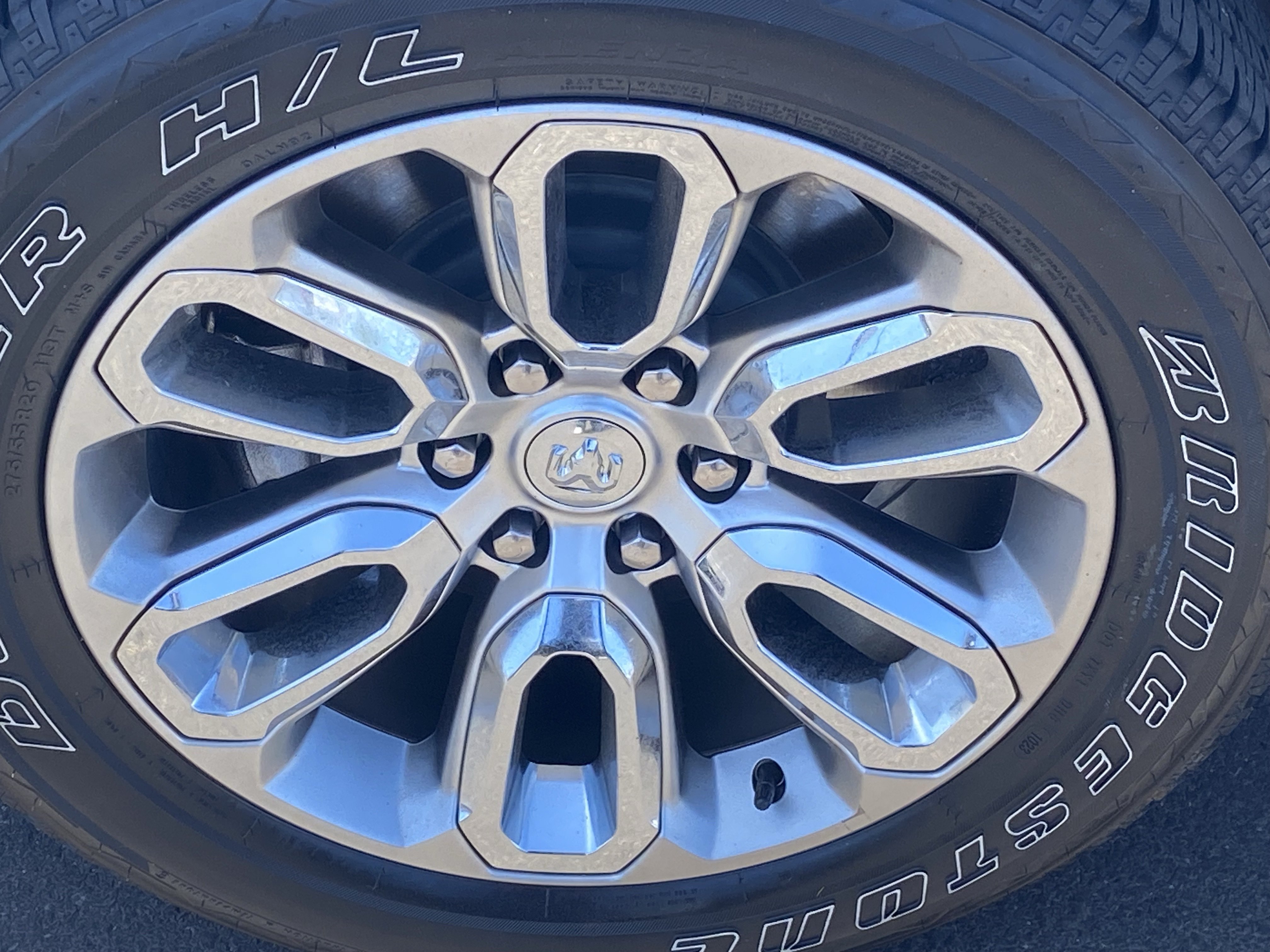Used 2023 RAM 1500 Laramie AWD/4WD image 8