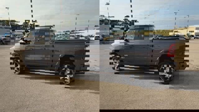 Used 2022 RAM 1500 Laramie image 3
