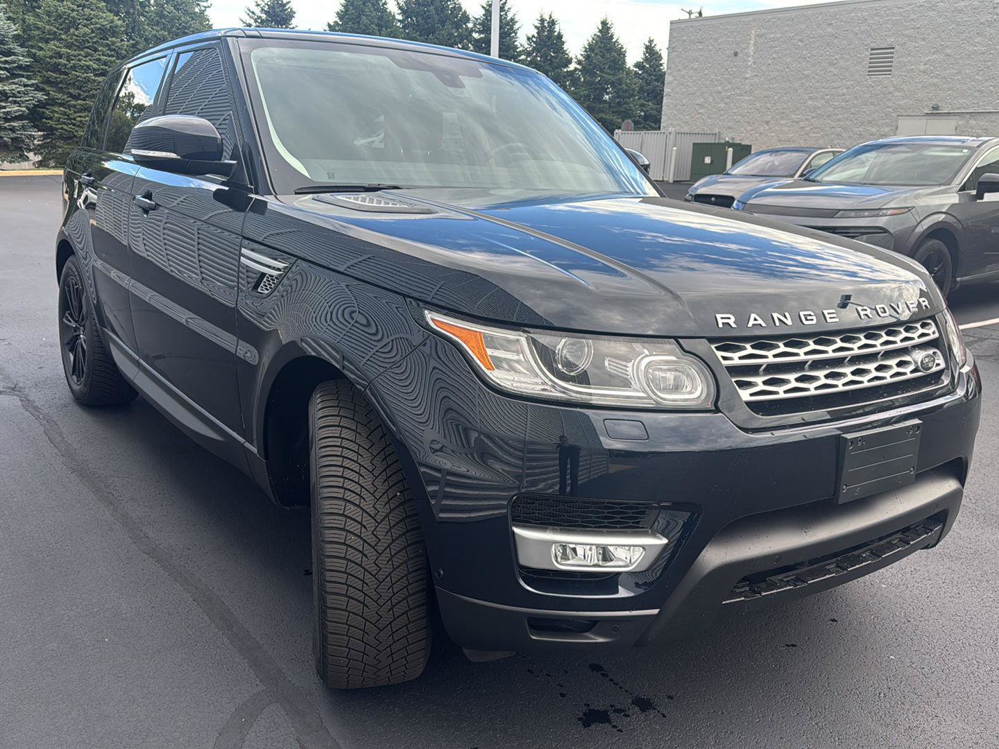 Used 2015 Land Rover Range Rover Sport HSE AWD/4WD image 6