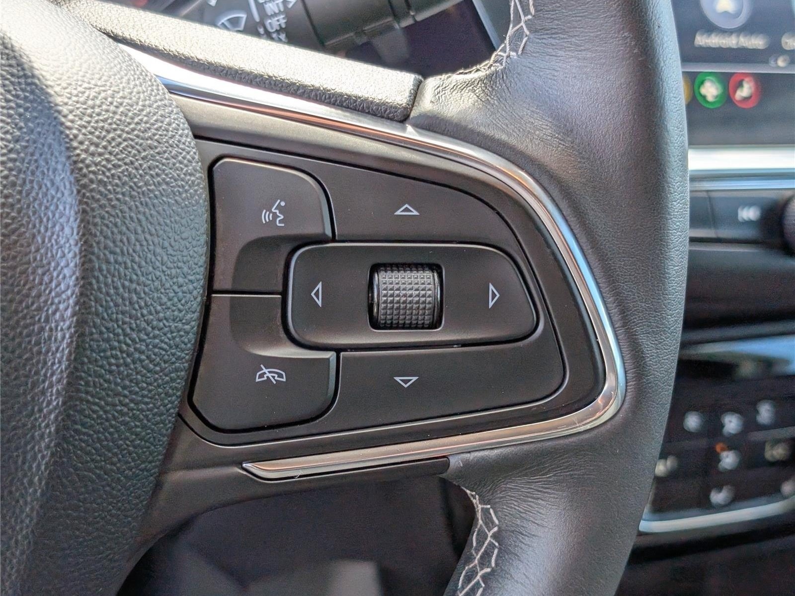 Used 2023 Buick Encore GX Select w/ Sport Touring Package AWD/4WD image 24