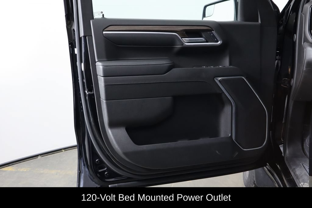 Used 2024 Chevrolet Silverado 1500 LT AWD/4WD image 11