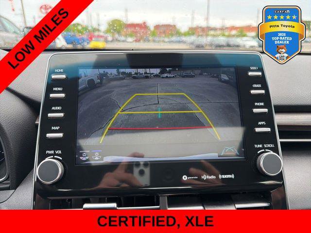 Certified 2022 Toyota Avalon XLE w/ Moonroof Package FWD image 19