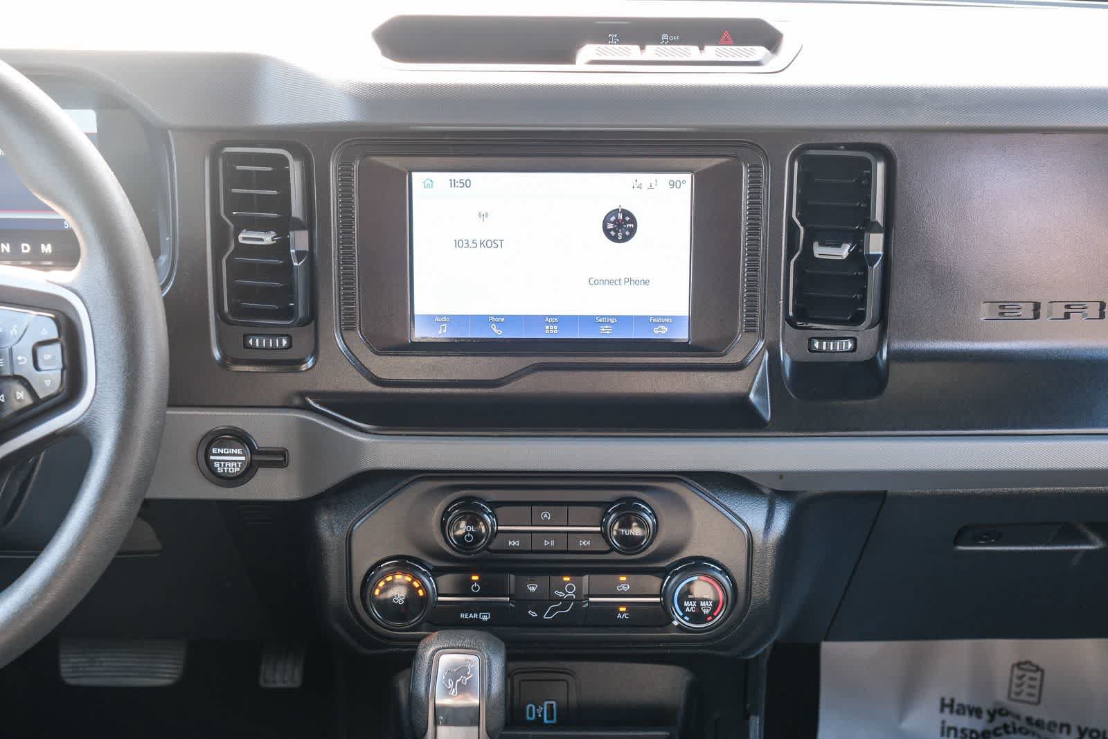 Used 2022 Ford Bronco 4-Door AWD/4WD image 14