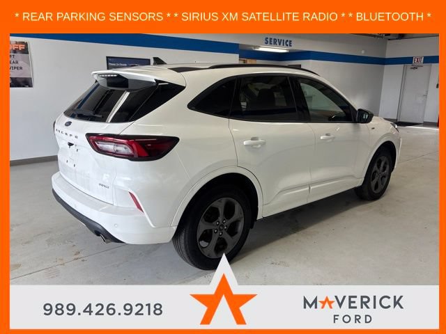 Used 2024 Ford Escape ST-Line w/ Tech Pack #1 AWD/4WD image 4