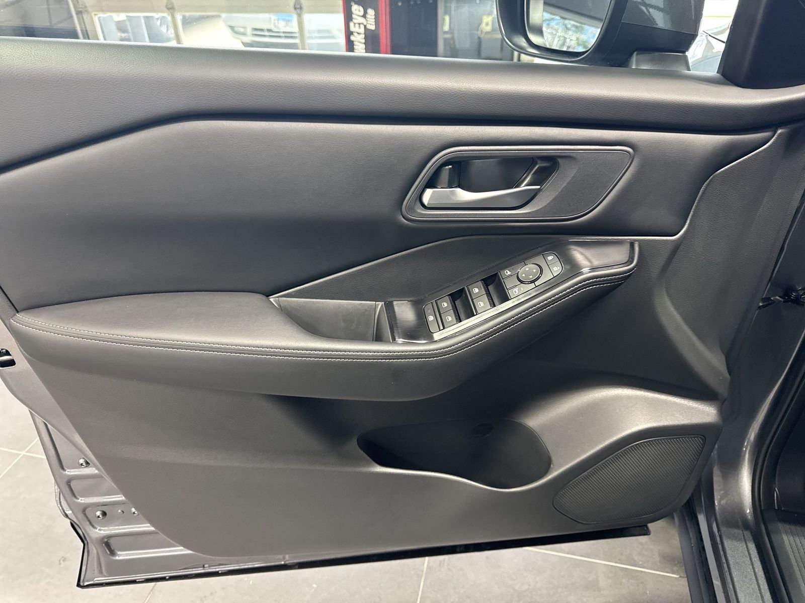 Certified 2026 Nissan Rogue SV w/ Cold Weather Package image 28