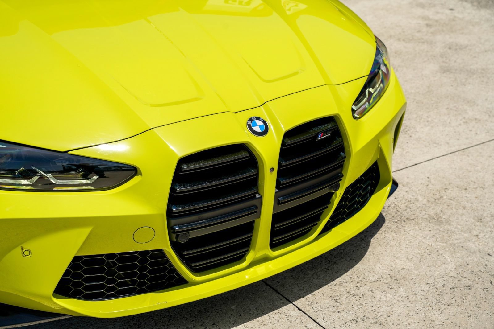 Used 2024 BMW M4 Competition w/ Parking Assistance Package RWD image 5