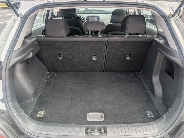 Used 2019 Hyundai Kona SE FWD image 14