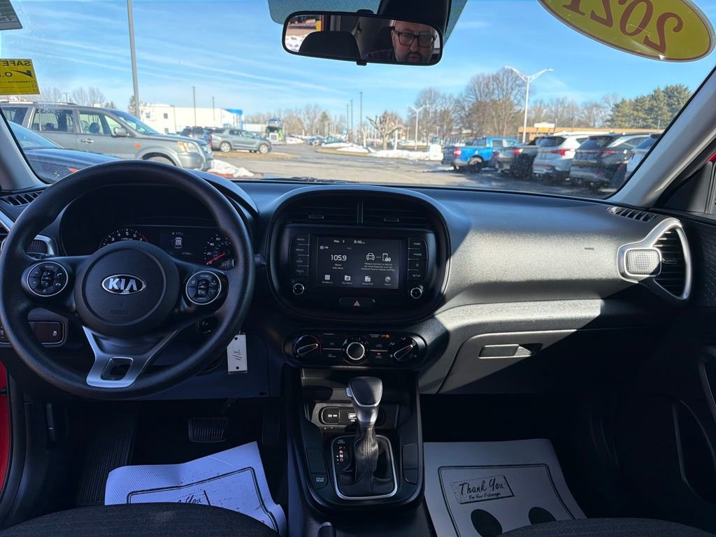 Used 2021 Kia Soul S image 14