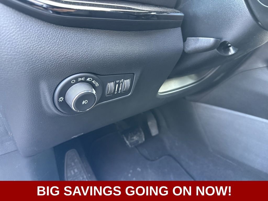 New 2026 Jeep Compass Latitude image 21